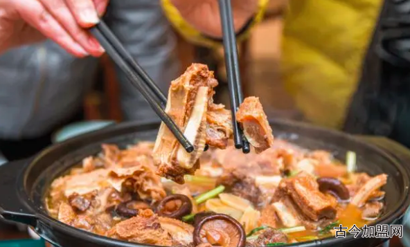 杂七杂八牛杂火锅