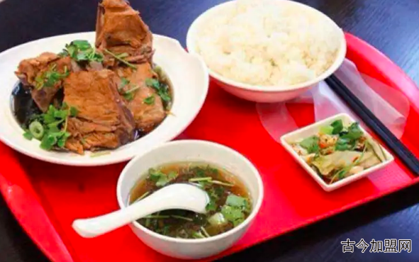 京九排骨米饭加盟